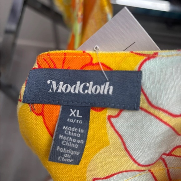 ModCloth Yellow Floral Cropped Top - Size XL - Picture 6 of 6